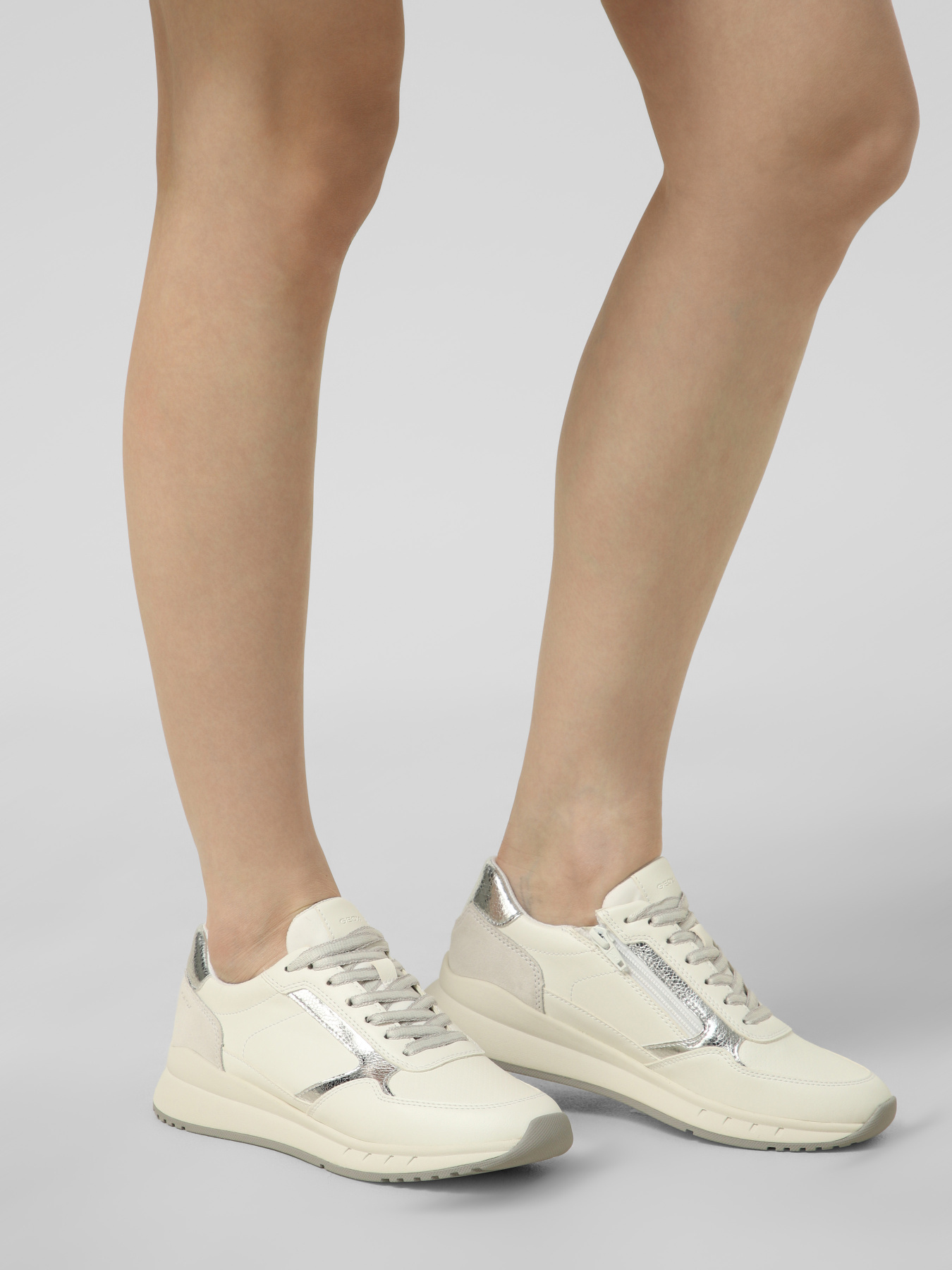 Кросівки повсякденні Geox OCTAVIEE модель D659LB-05422-C0007 Фото