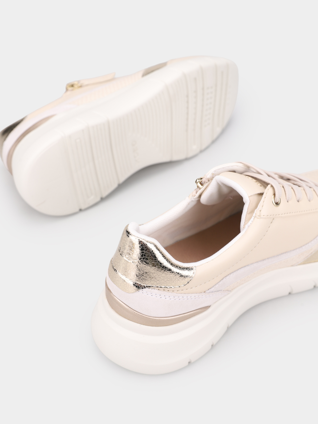 Кроссовки повседневные Geox PLUMMERY модель D56YNE-0BCBN-C1S5V Фото