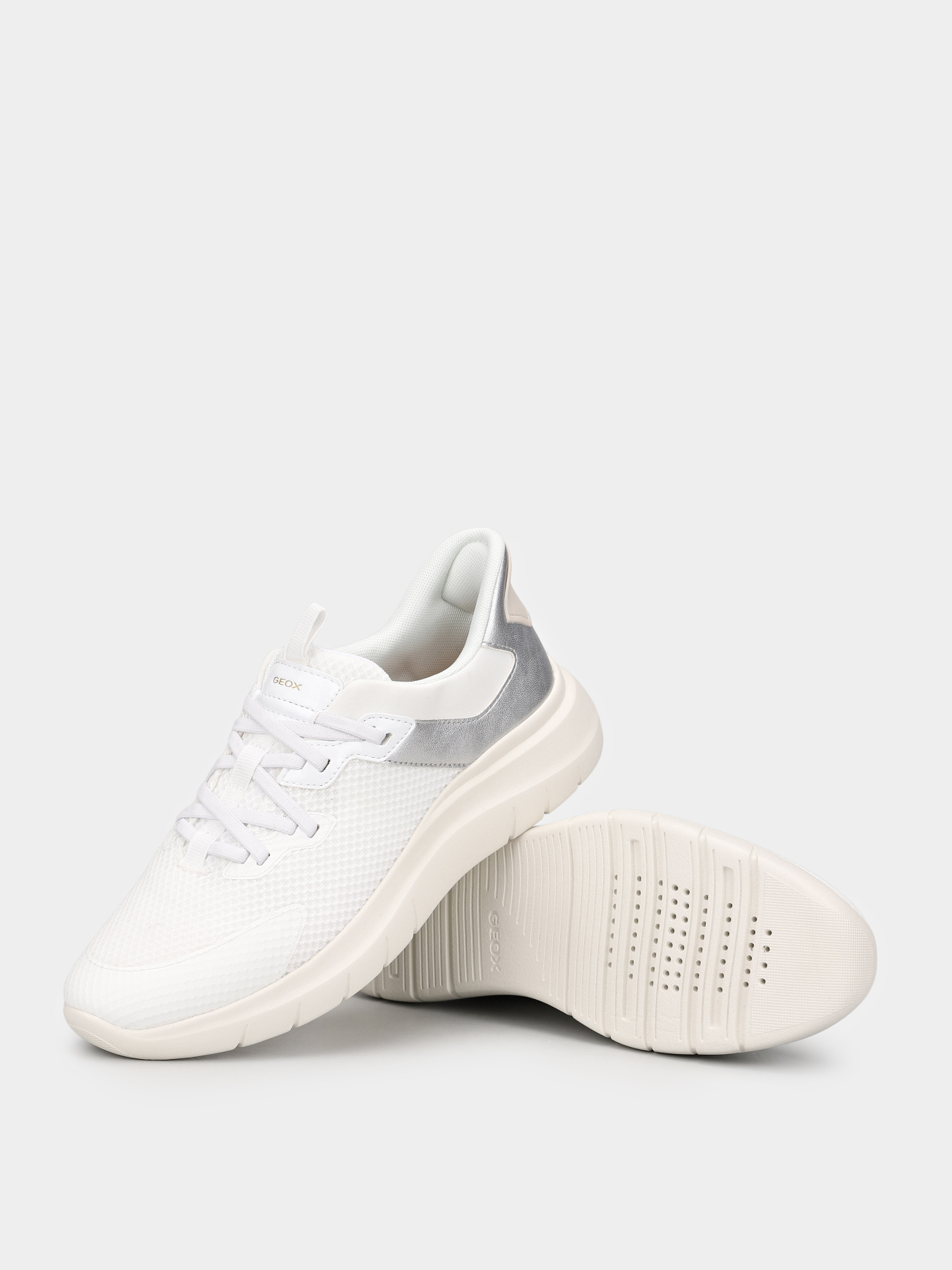 Кросівки повсякденні Geox PLUMMERY PLUS модель D670JB-014AJ-C0007 Кросівки повсякденні Geox PLUMMERY PLUS модель D670JB-014AJ-C0007 Фото