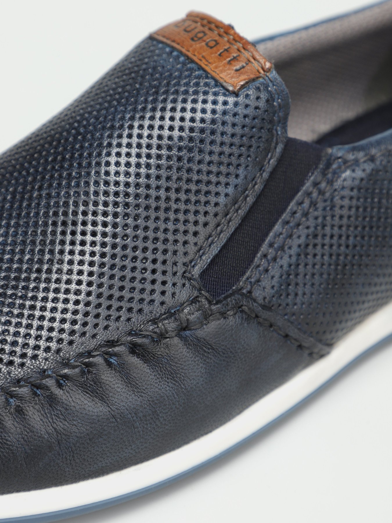 Мокасины Bugatti модель 315-93960-4000-4100 Фото