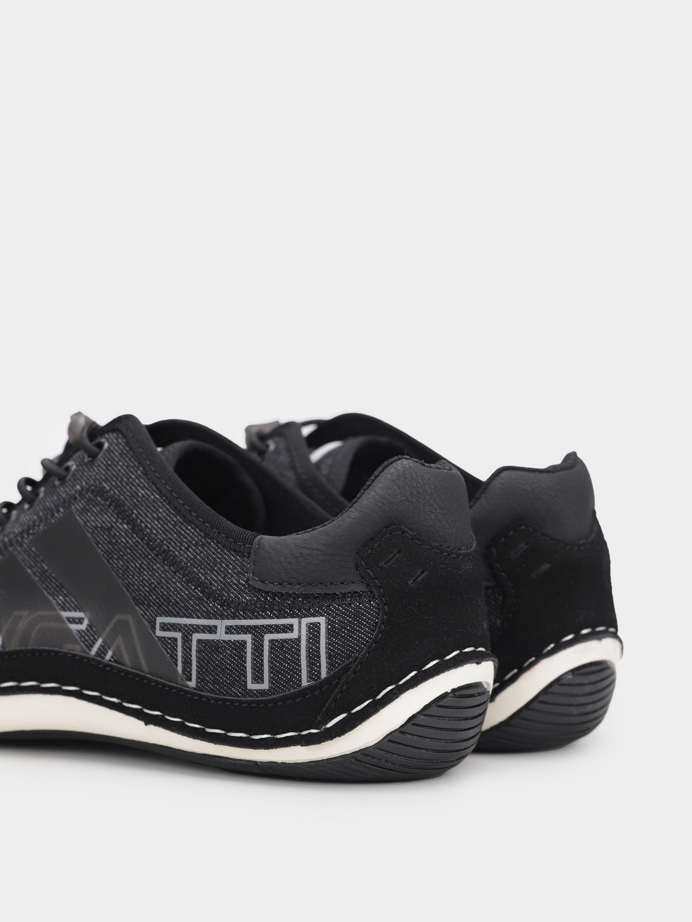 Кросівки повсякденні Bugatti модель 321-48013-6954-1010 Фото