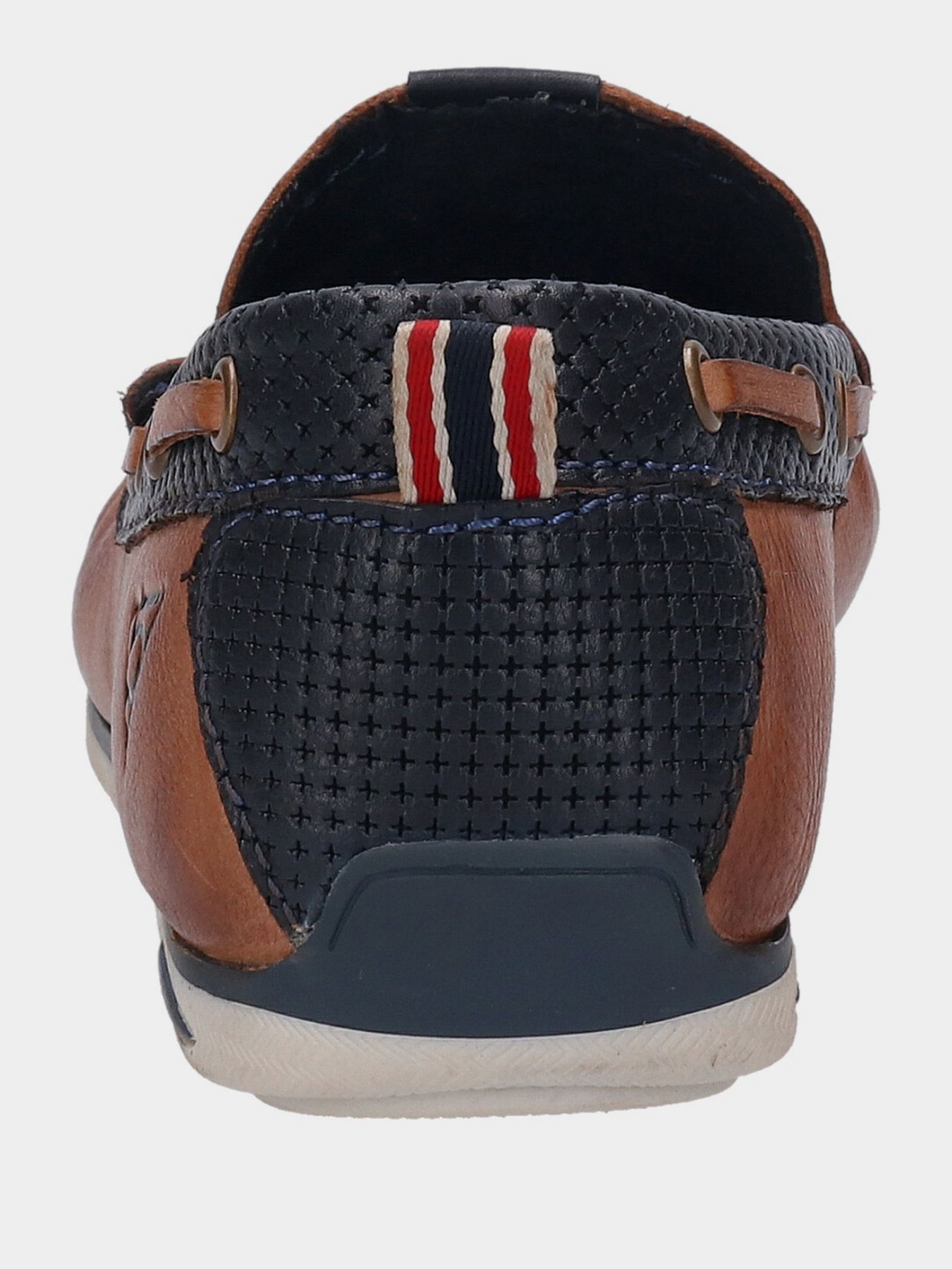 Мокасины Bugatti модель 321-A2X65-1000-6300 Фото