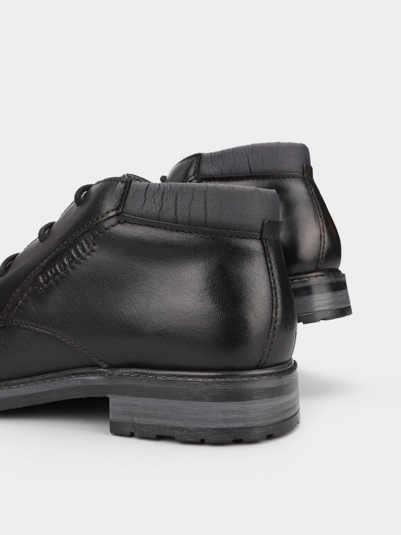 Черевики Bugatti Marcello Eco модель 335-95732-4000-1000 Фото