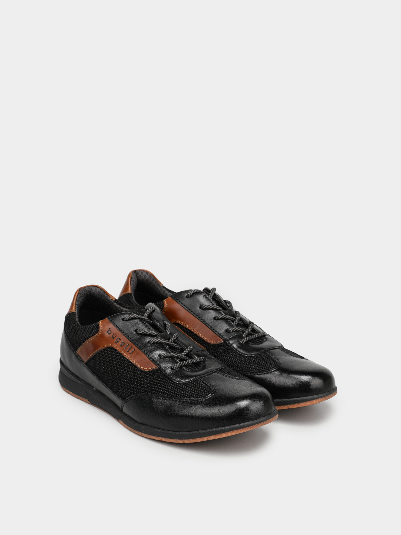 Кросівки Bugatti модель 322-A4F03-4069-1010 Фото