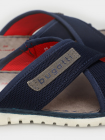 Шлепанцы Bugatti Idaho модель 325-70788-6900-4100 Шлепанцы Bugatti Idaho модель 325-70788-6900-4100 Фото