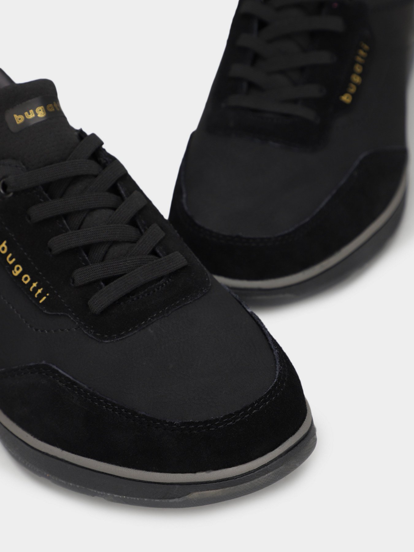 Кросівки Bugatti модель 332-A4I61-5000-1000 Фото
