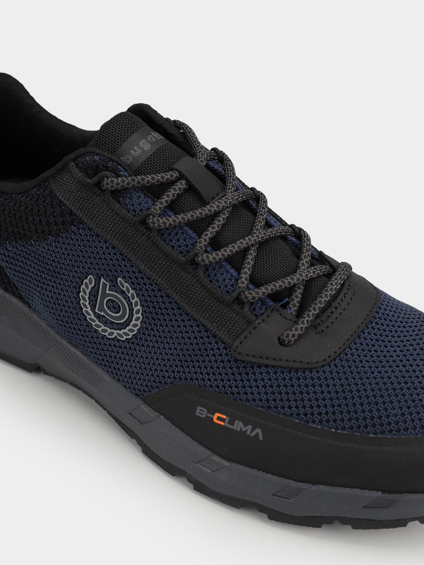 Кроссовки Bugatti модель 322-A7202-5969-4110 Фото