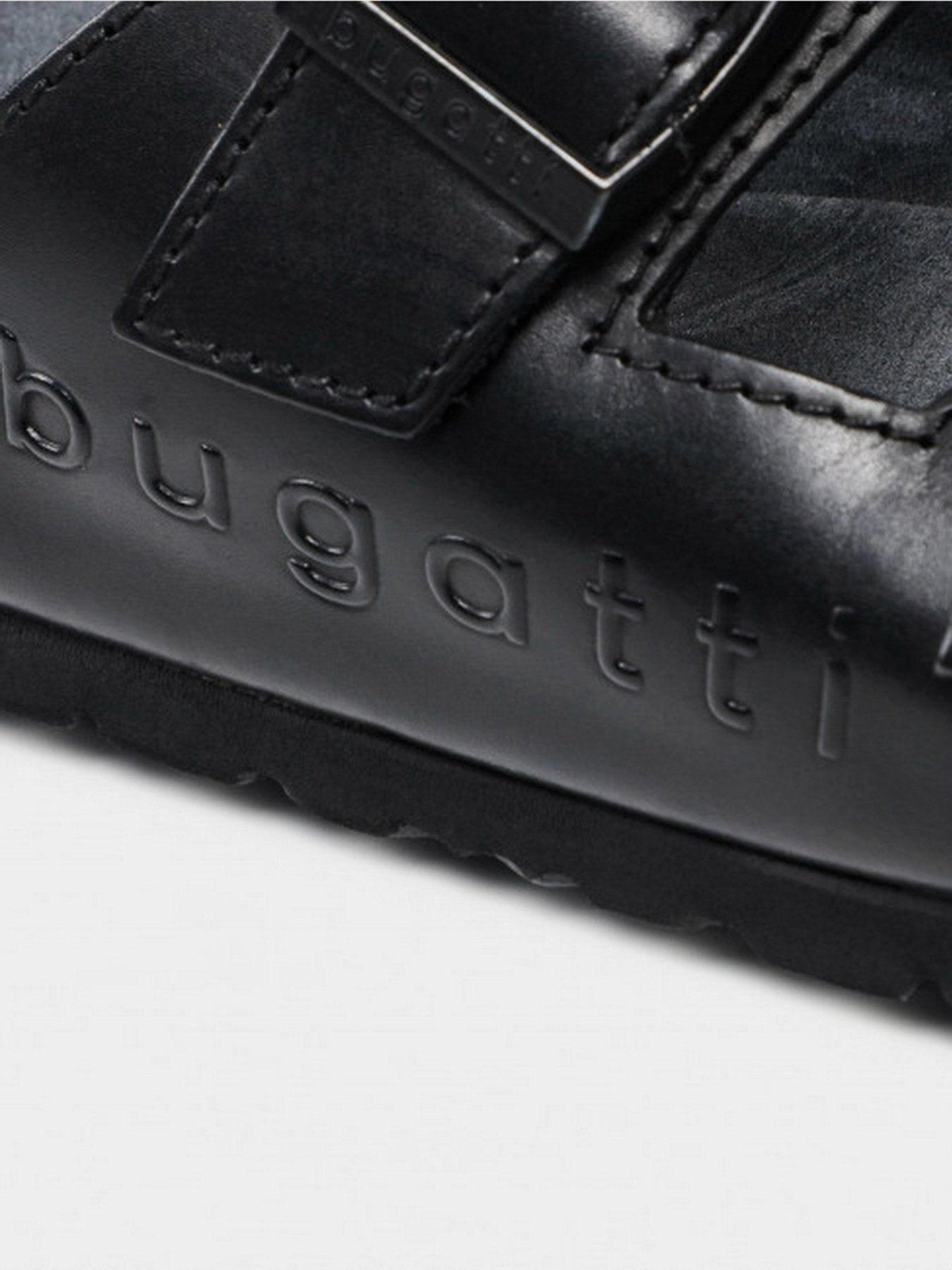 Шлепанцы Bugatti модель 321-A6882-1200-1000 Фото