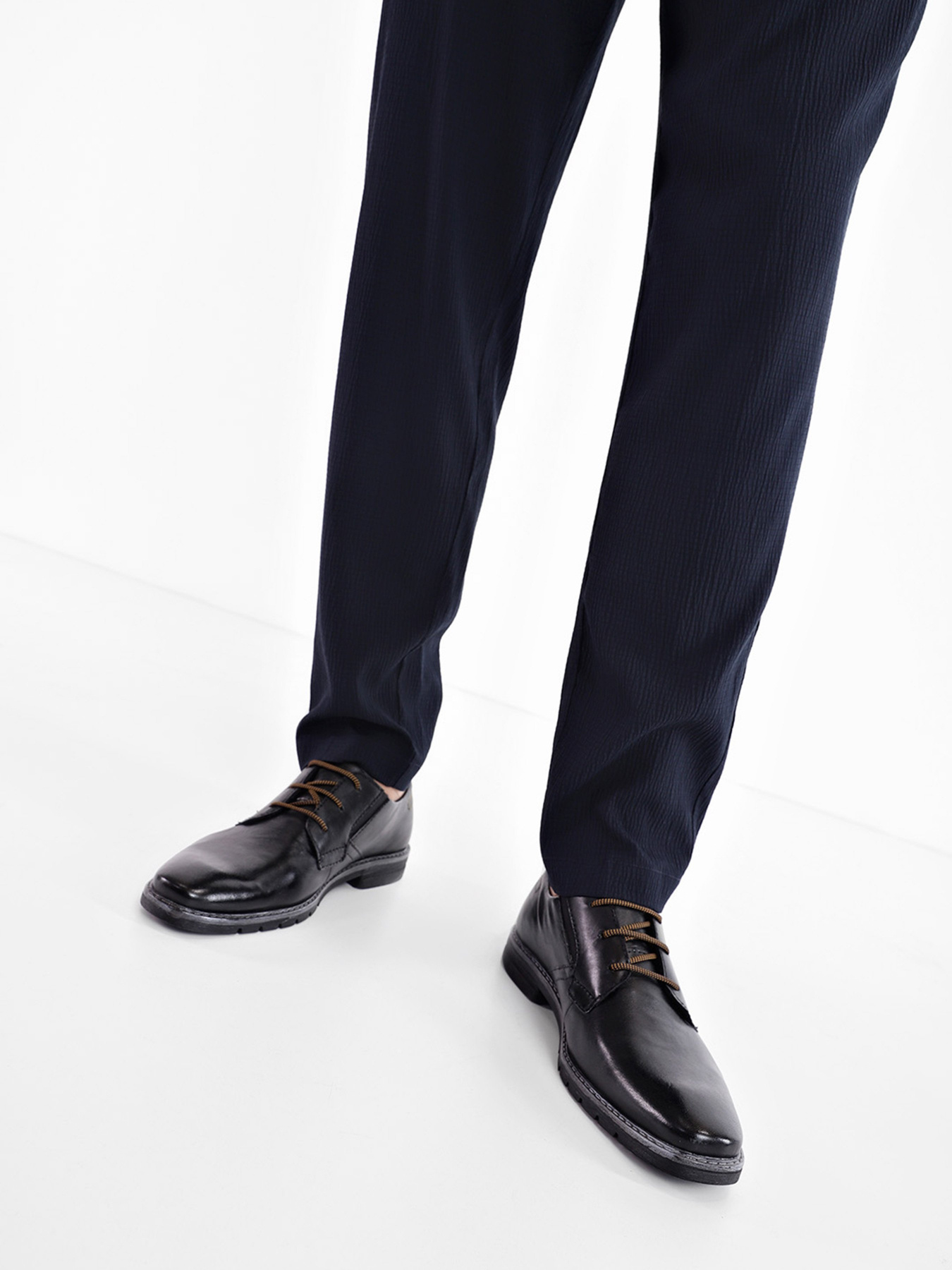 Туфли Bugatti Mero модель 315-A9G01-4000-1000 Фото