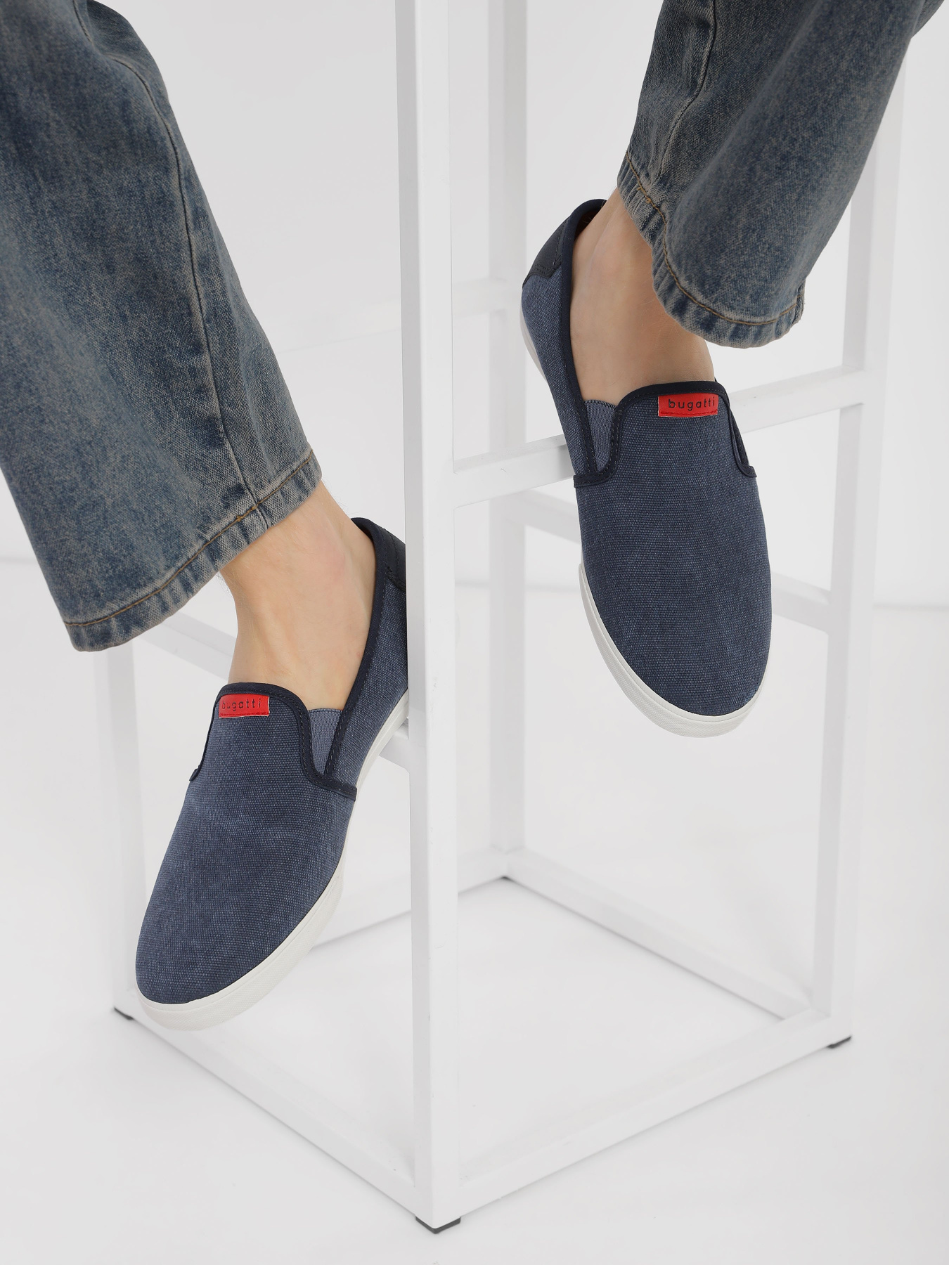 Слипоны Bugatti Alfa Evo модель 325-ADR60-6900-4000 Слипоны Bugatti Alfa Evo модель 325-ADR60-6900-4000 Фото