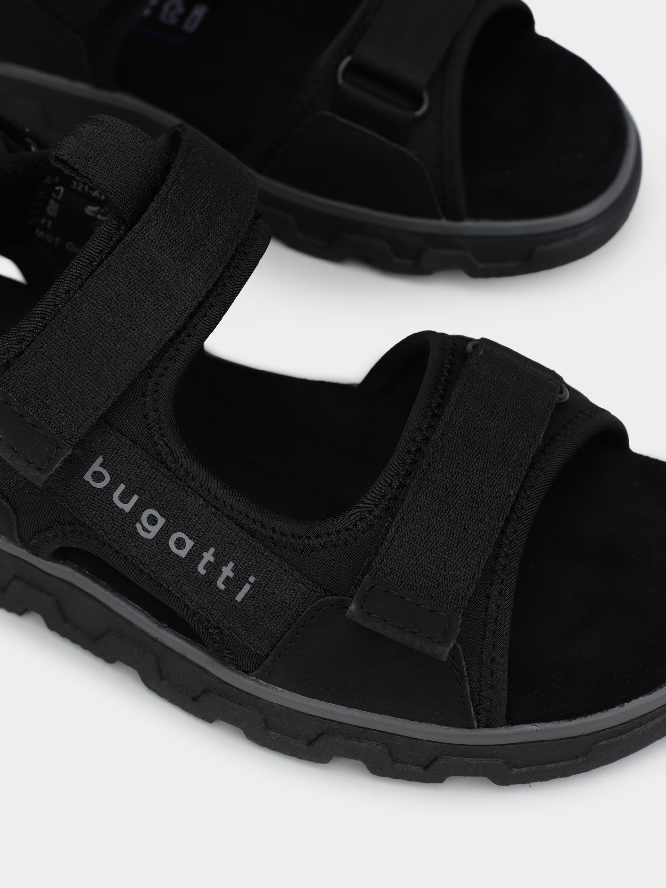 Сандалии Bugatti модель 321-AFG80-6900-1000 Фото