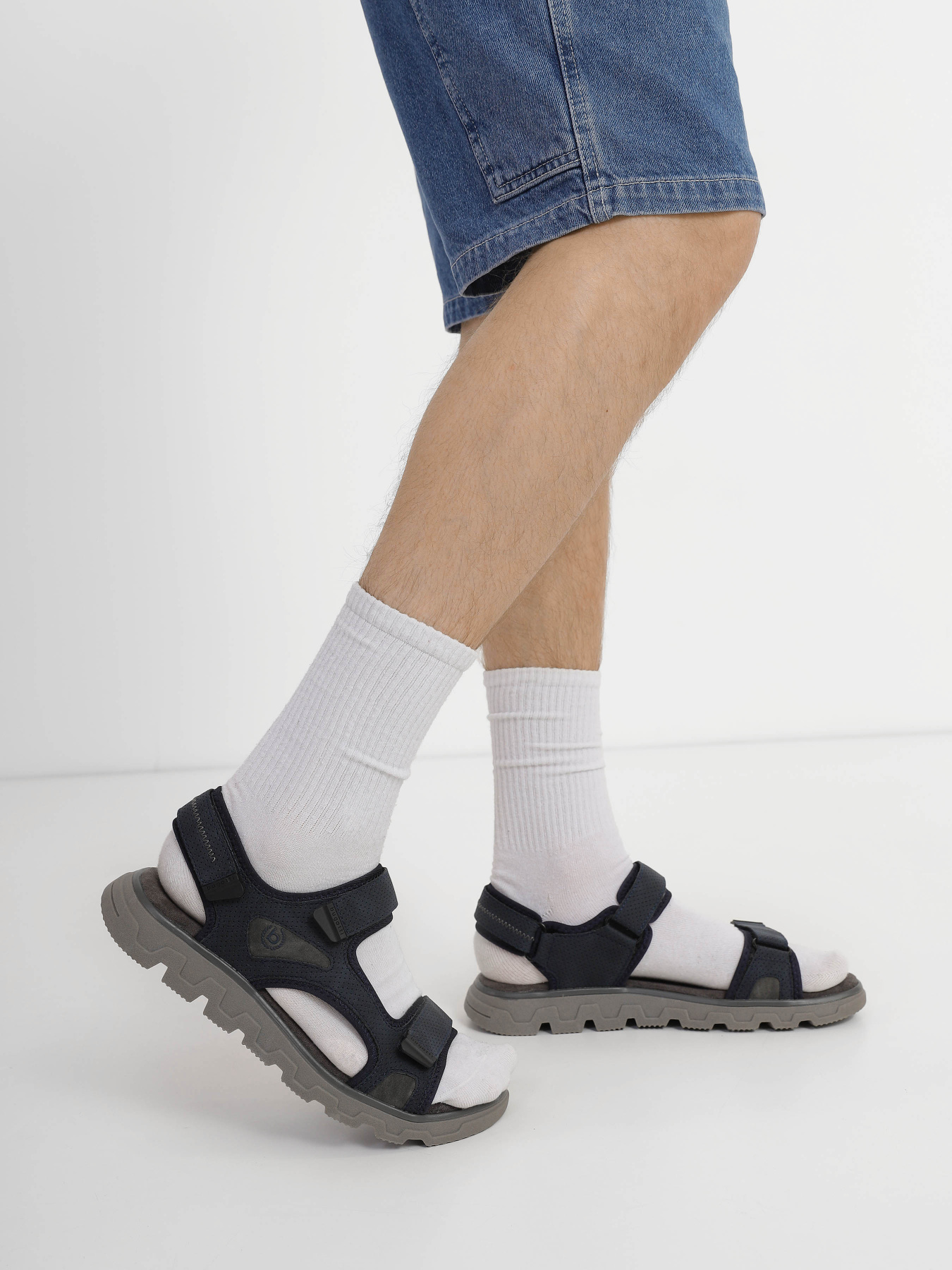 Сандалии Bugatti Creek модель 321-AFG81-5000-4100 Фото