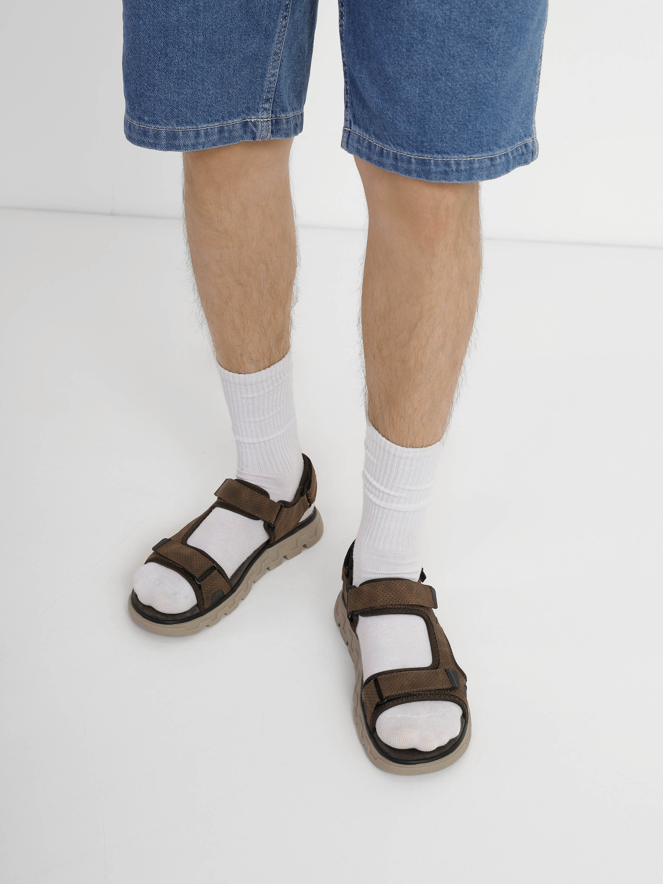 Сандалии Bugatti модель 321-AFG81-5000-6300 Фото