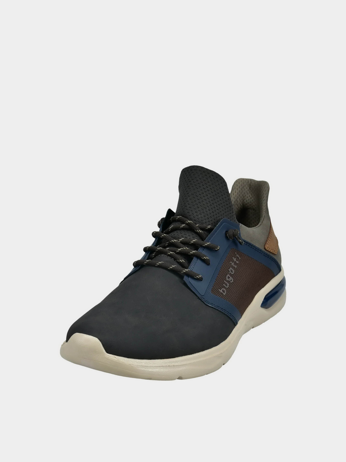 Кроссовки Bugatti модель 343-A7066-5000-8100 Фото