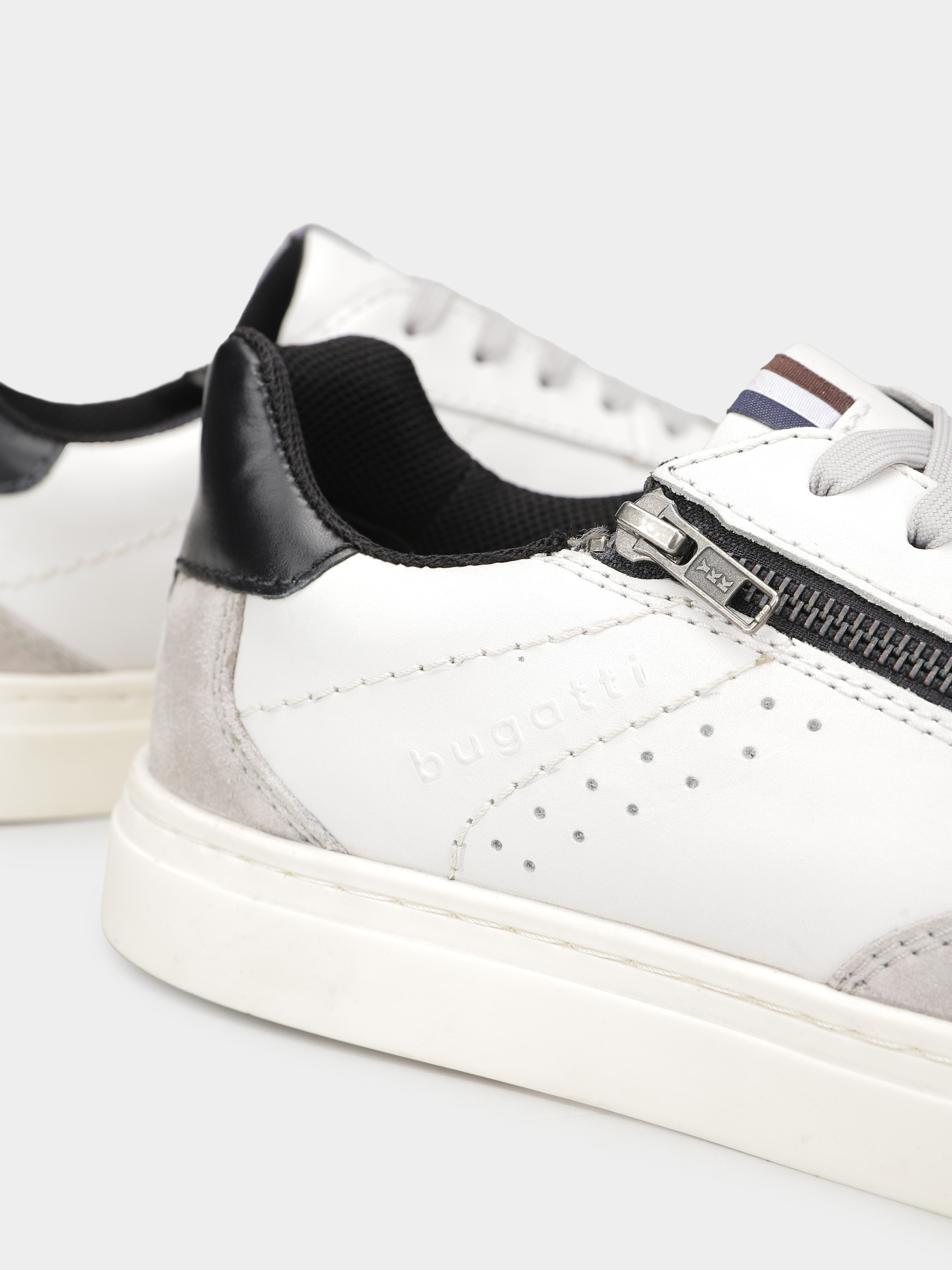 Кеди низькі Bugatti модель 321-AS201-1000-2000 Фото