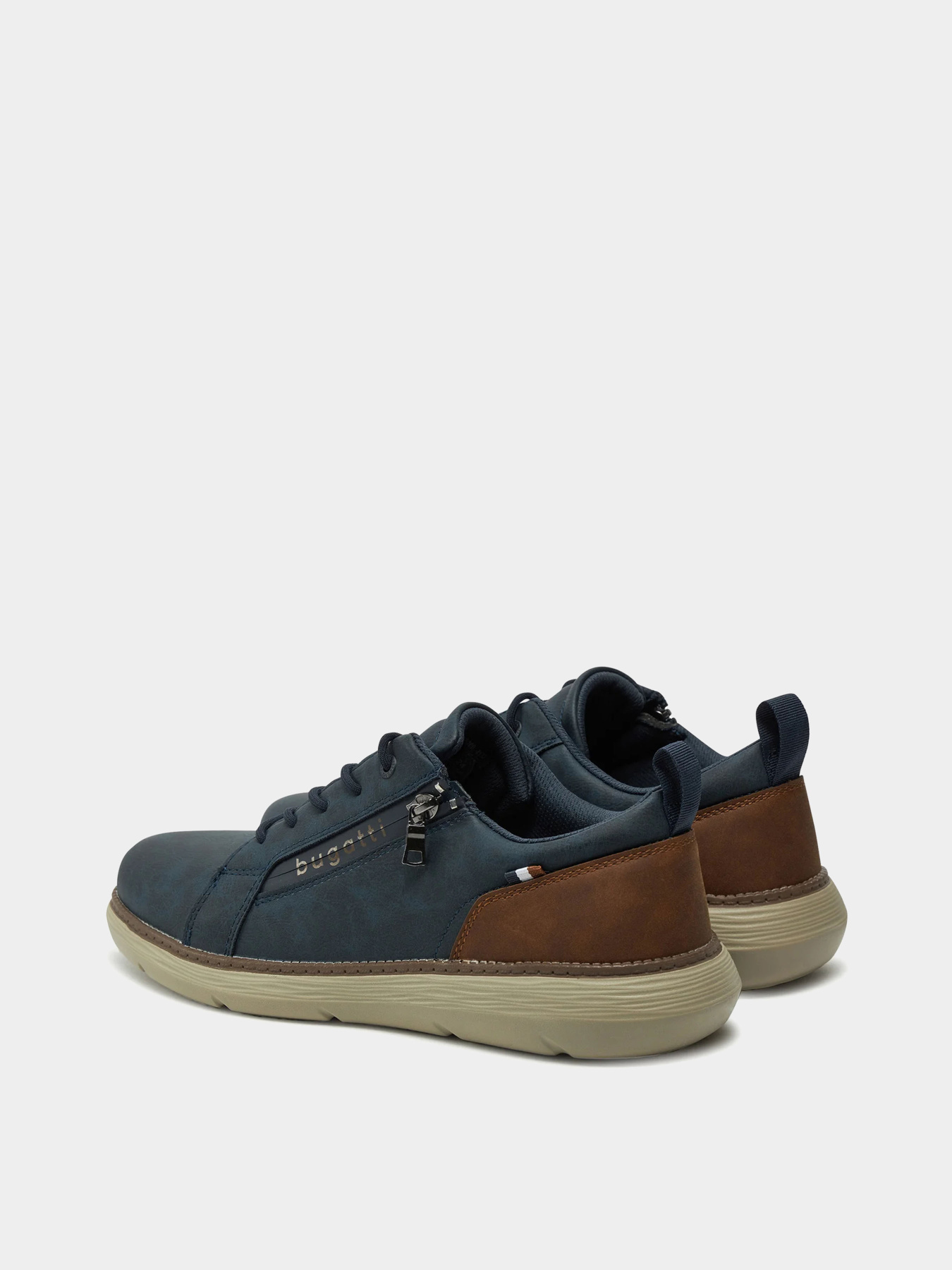 Кросівки повсякденні Bugatti модель 333-AFU06-5000-4100 Фото