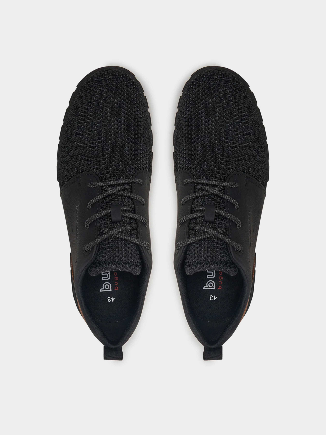 Кроссовки Bugatti модель 325-AFE02-6900-1000 Фото