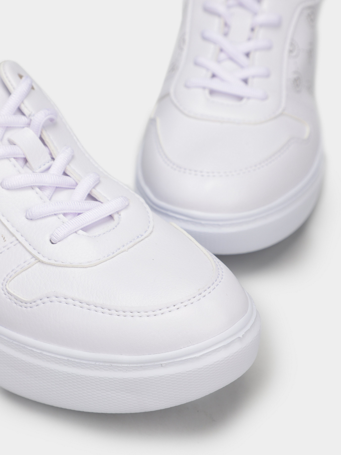 Полуботинки Bugatti Groove модель 435-A2S08-5000-2000 Фото