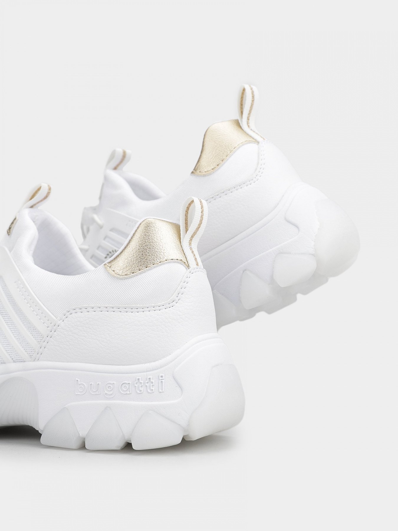 Кроссовки повседневные Bugatti модель 432-95207-6969-2051 Фото