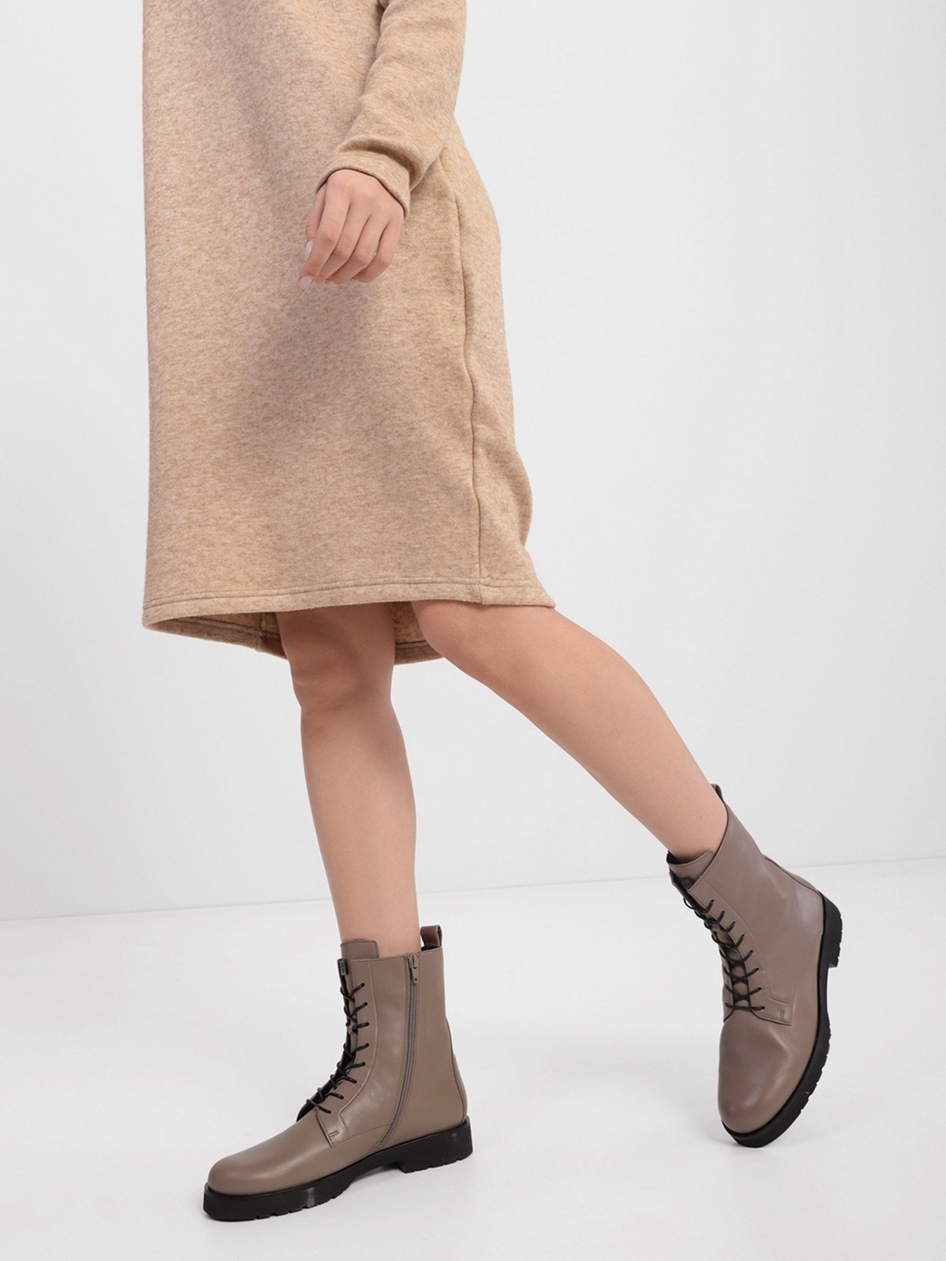 Ботинки Hogl модель 2-100623-1900 Фото