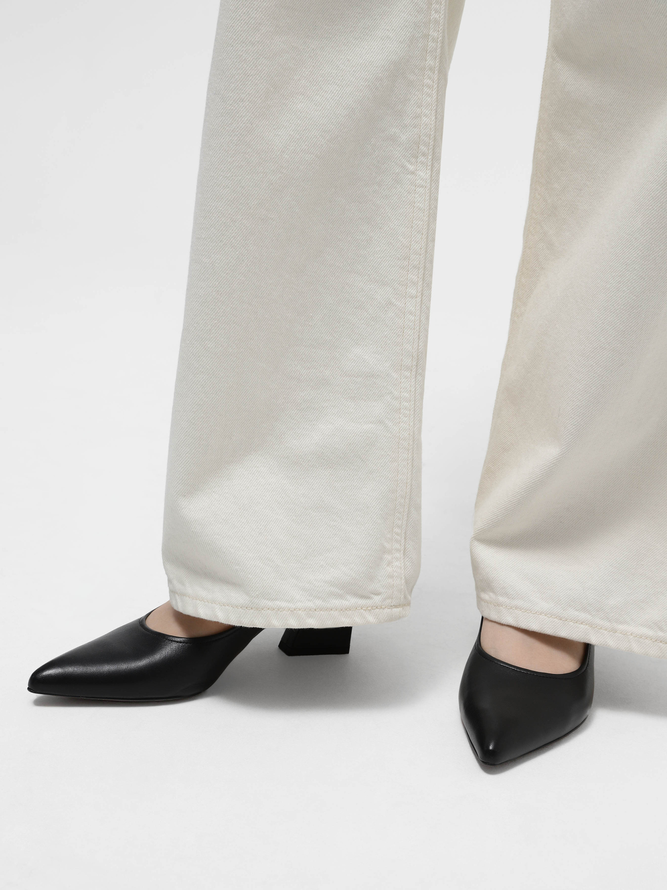 Босоножки Hogl Bridget модель 5-104600-0100 Фото