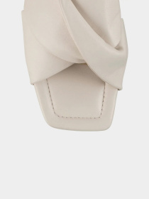 Шлепанцы Hogl Cathryn модель 7-101510-1200 Шлепанцы Hogl Cathryn модель 7-101510-1200 Фото