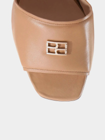 Шльопанці Hogl Kris модель 7-117830-1500 Фото