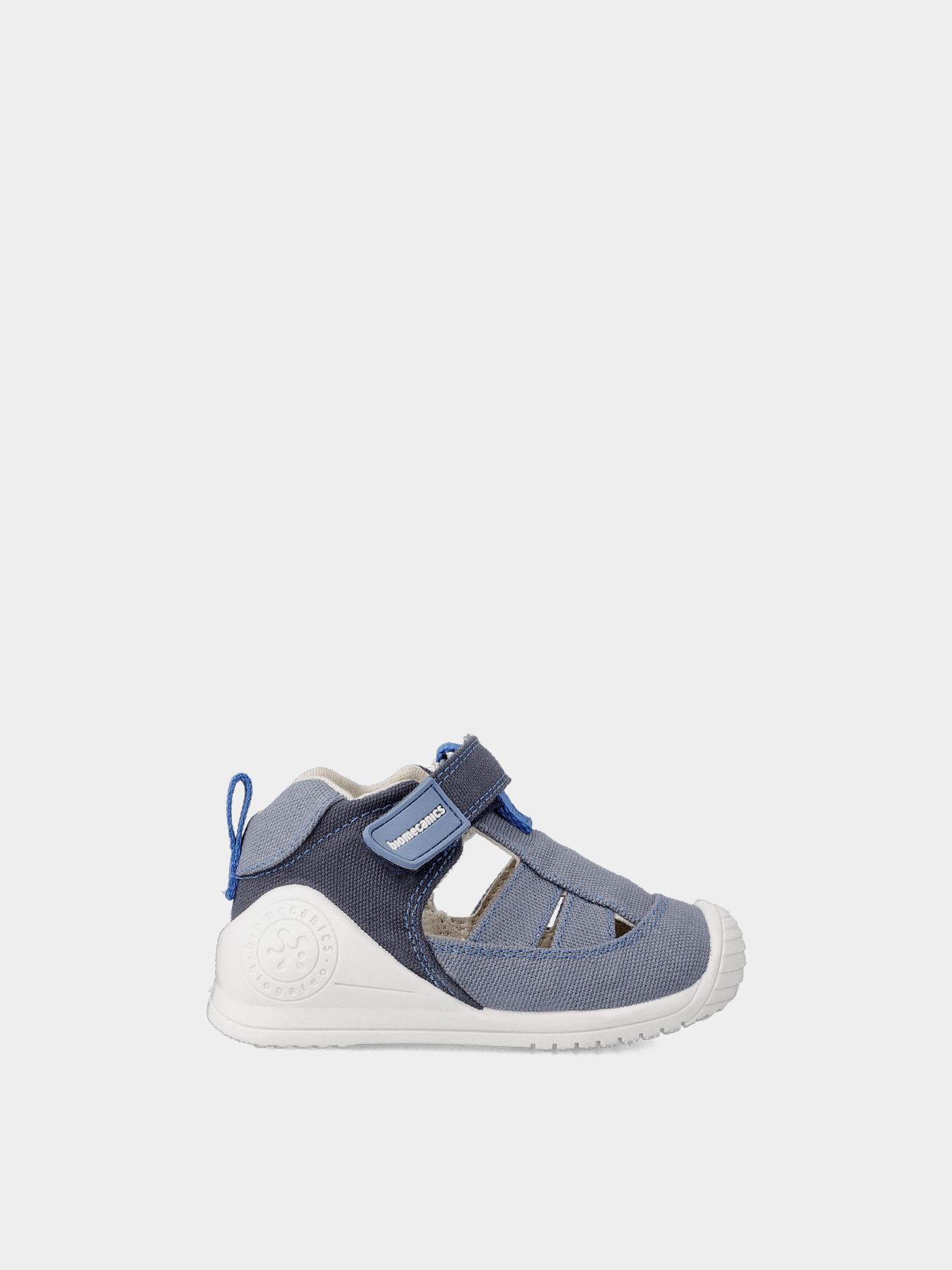 Сандалии Biomecanics модель 212222-A Фото