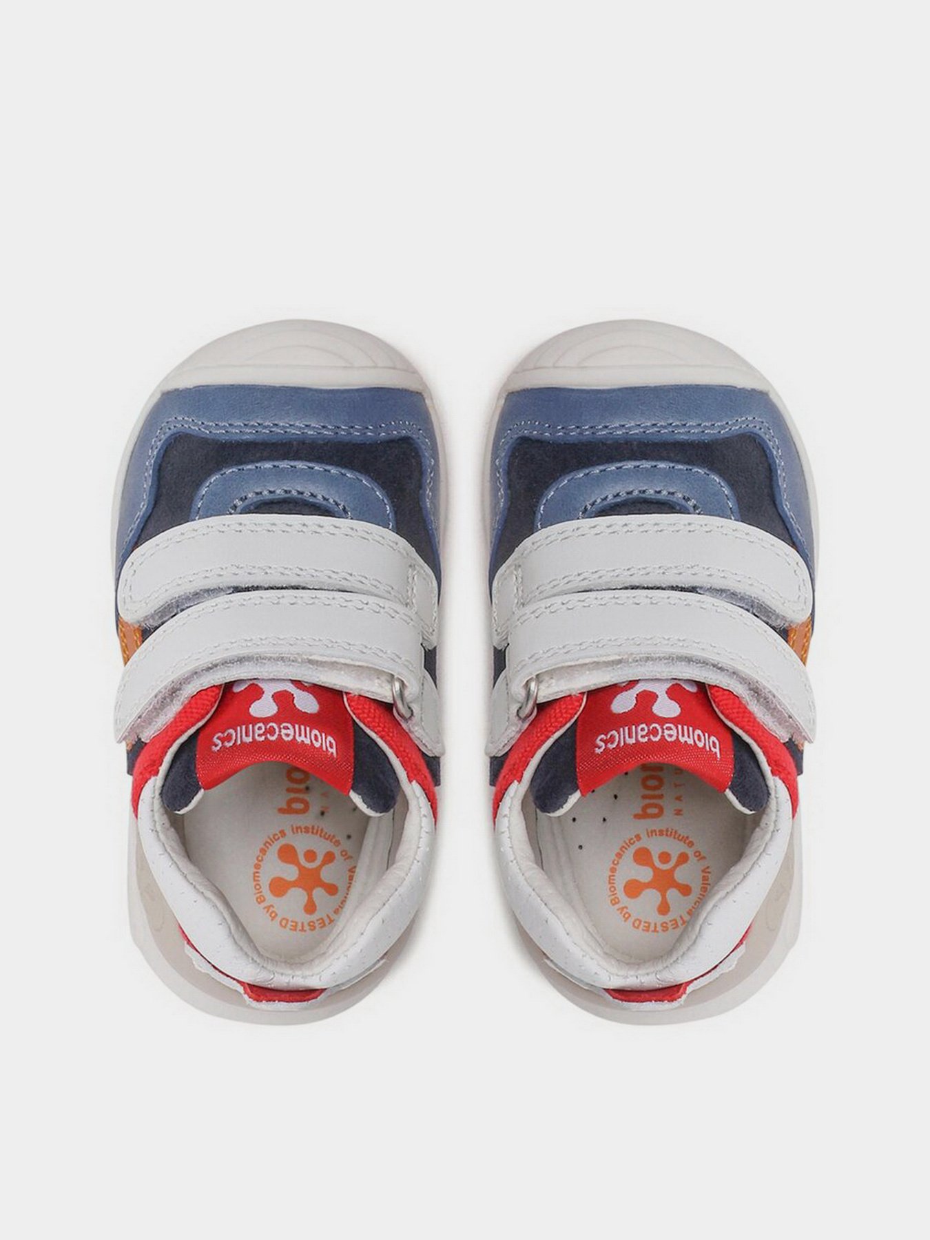 Полуботинки Biomecanics модель 232132-A Фото