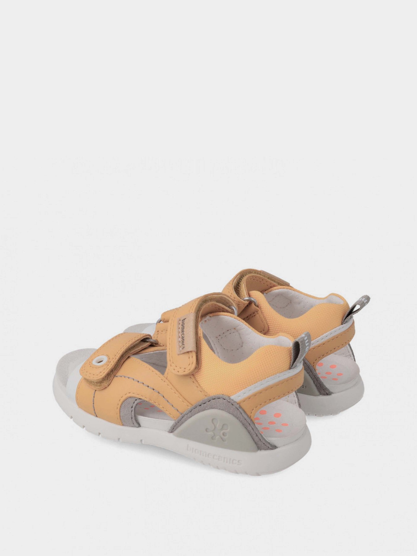 Сандалии Biomecanics модель 232263-C Фото