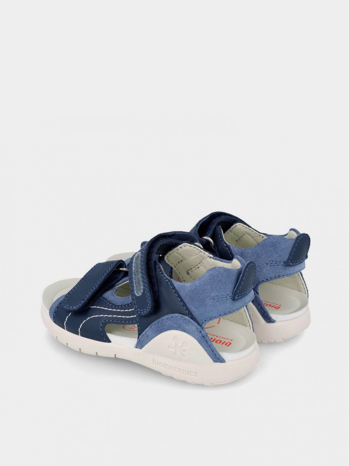 Сандалии Biomecanics модель 242258-A Фото