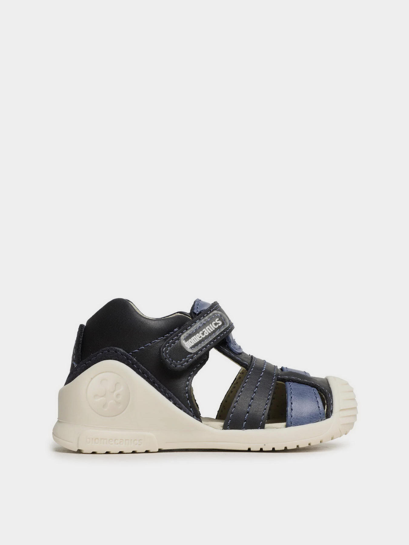 Сандалии Biomecanics модель 232146-A Фото