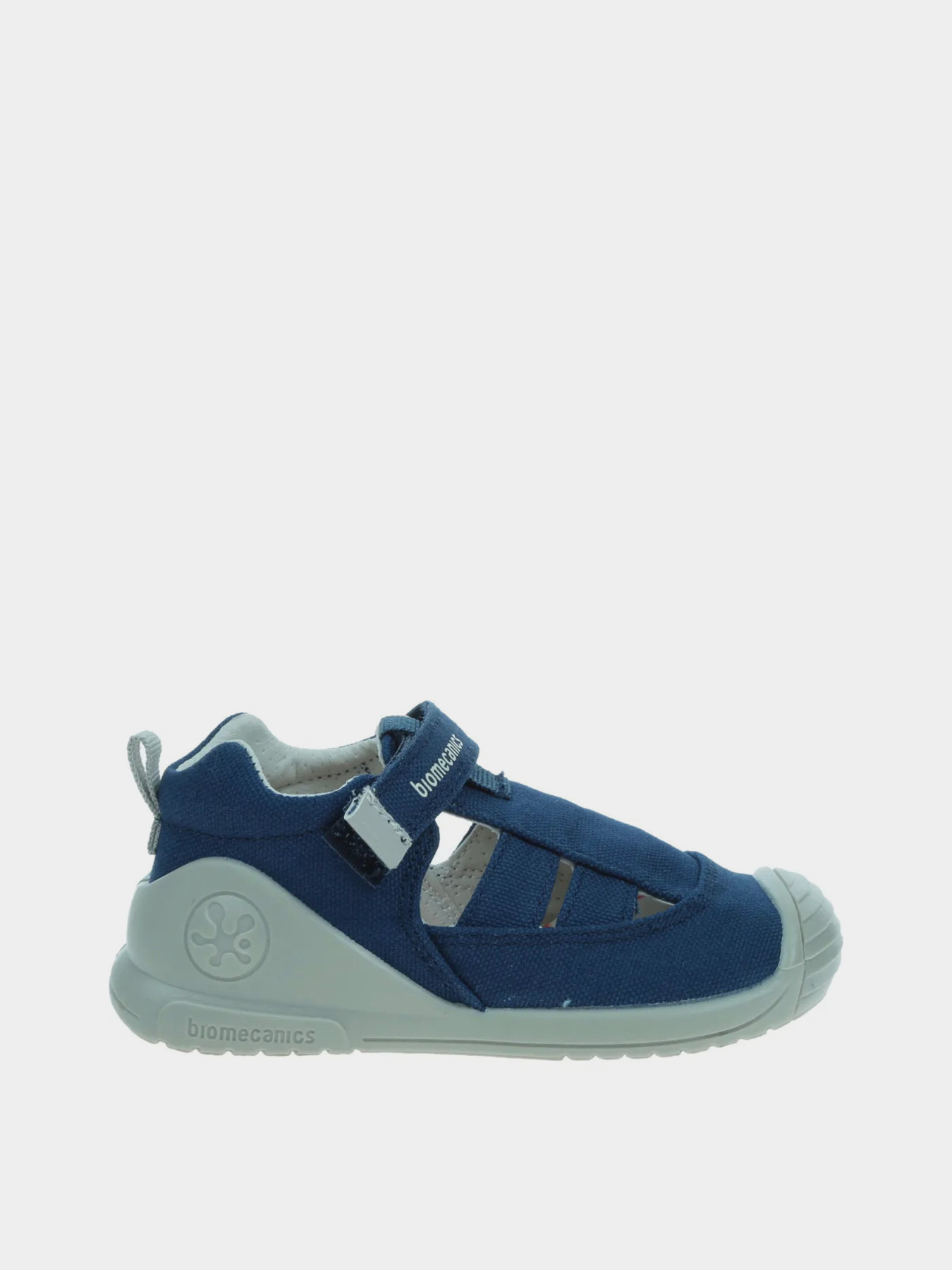 Сандалии Biomecanics модель 252174-A089 Фото