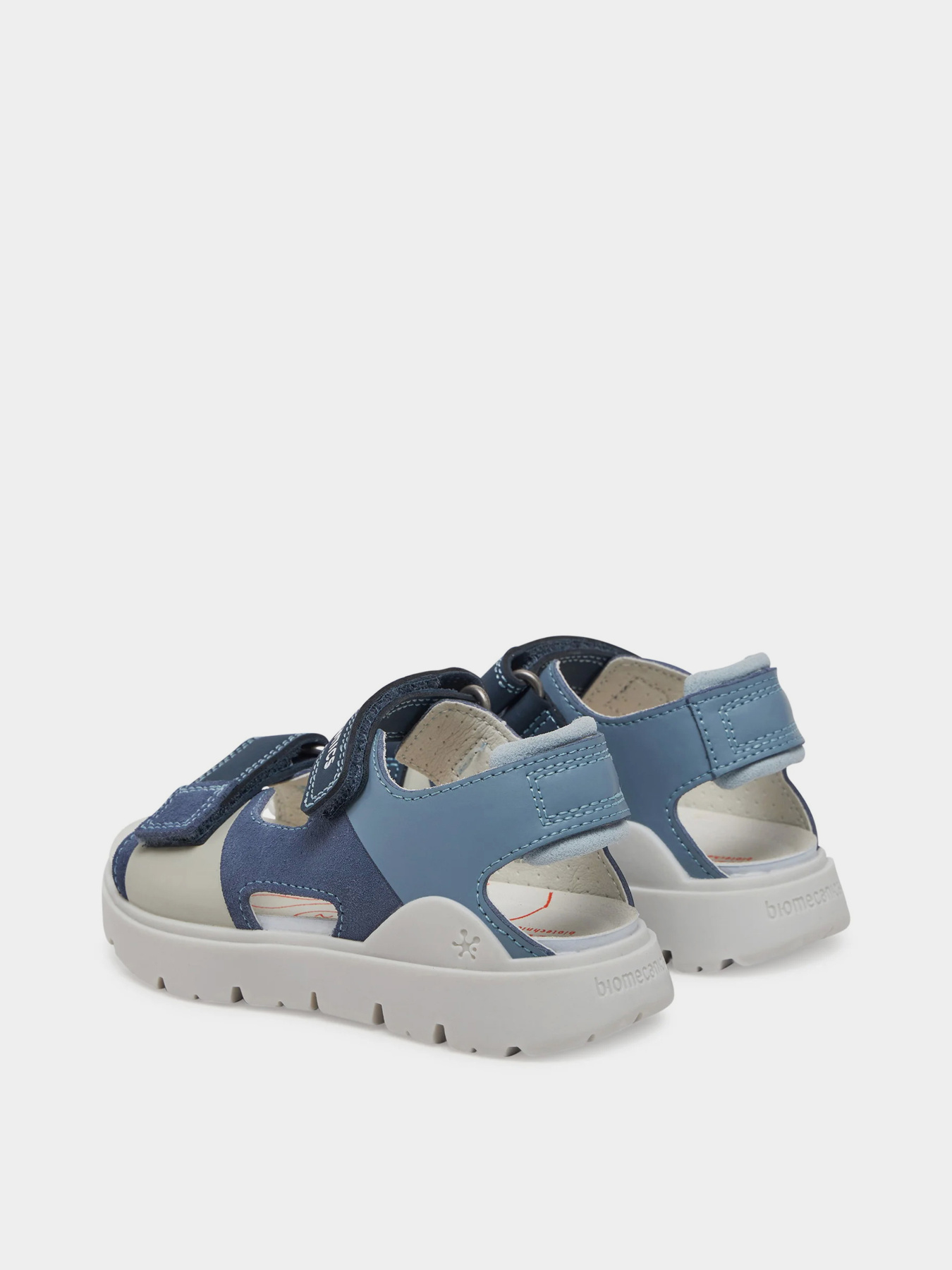 Сандалии Biomecanics модель 252227-A556 Фото