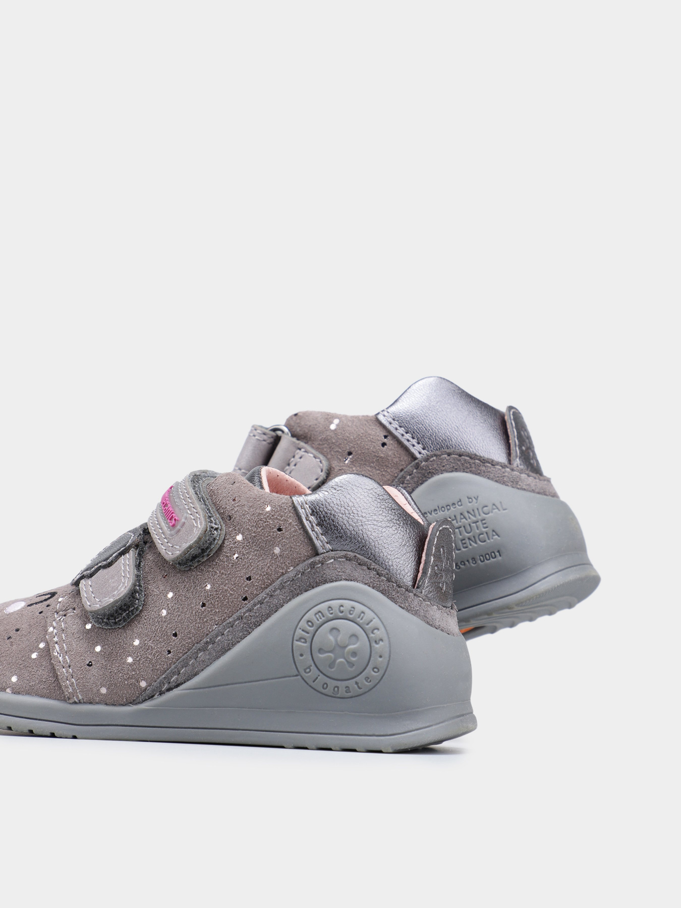 Полуботинки Biomecanics модель 211114-A Фото