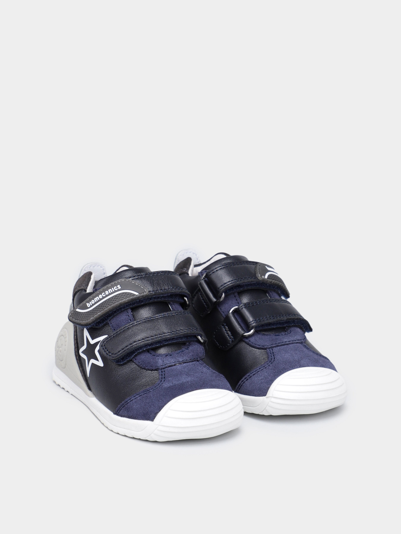 Кроссовки Biomecanics модель 211145-A Фото