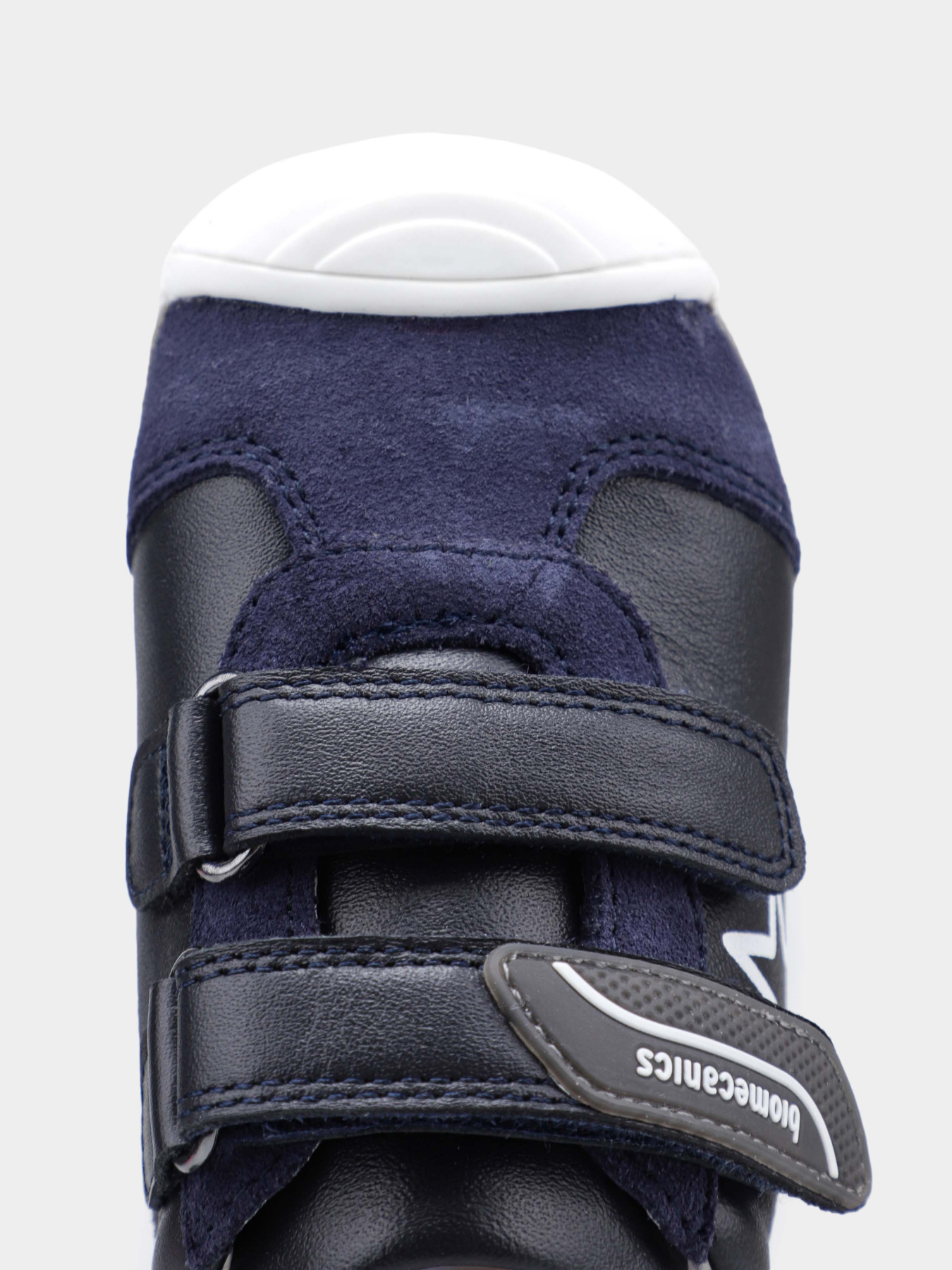 Кроссовки Biomecanics модель 211145-A Фото