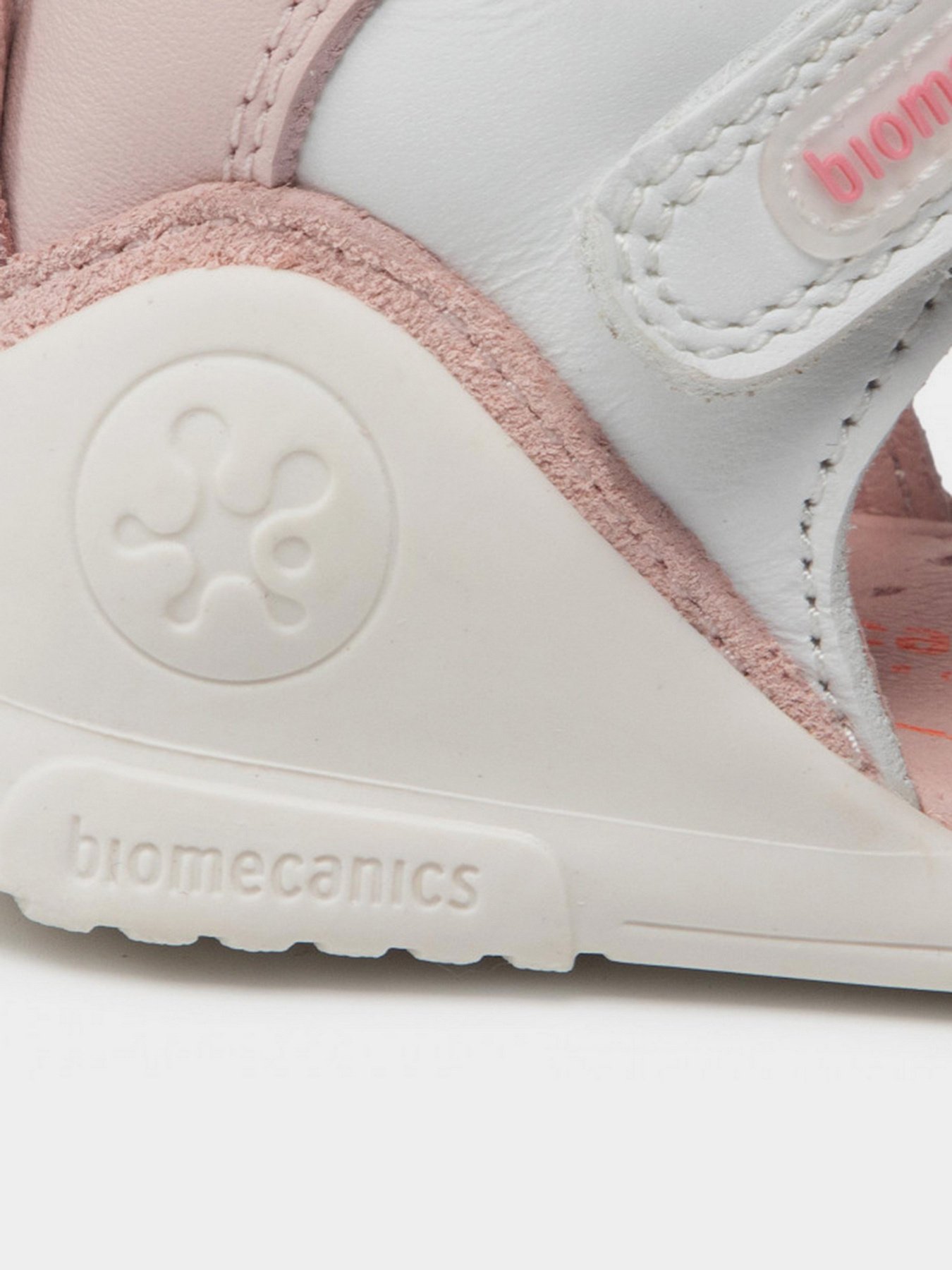 Сандалии Biomecanics модель 222112-A Сандалии Biomecanics модель 222112-A Фото