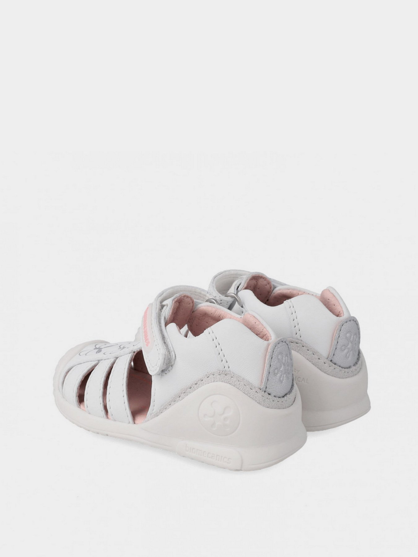 Сандалии Biomecanics модель 232101-B Фото