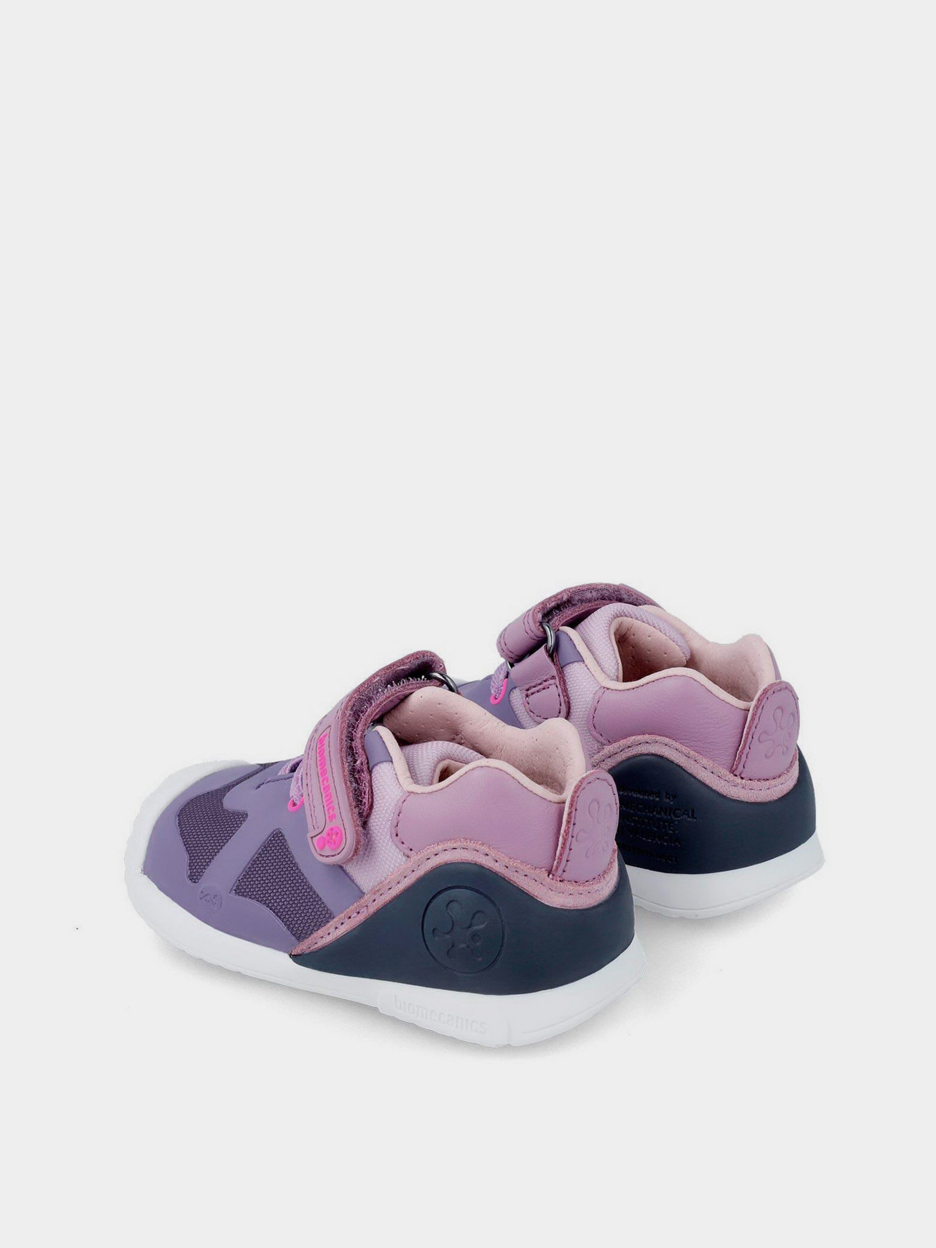 Полуботинки Biomecanics модель 231140-B Фото