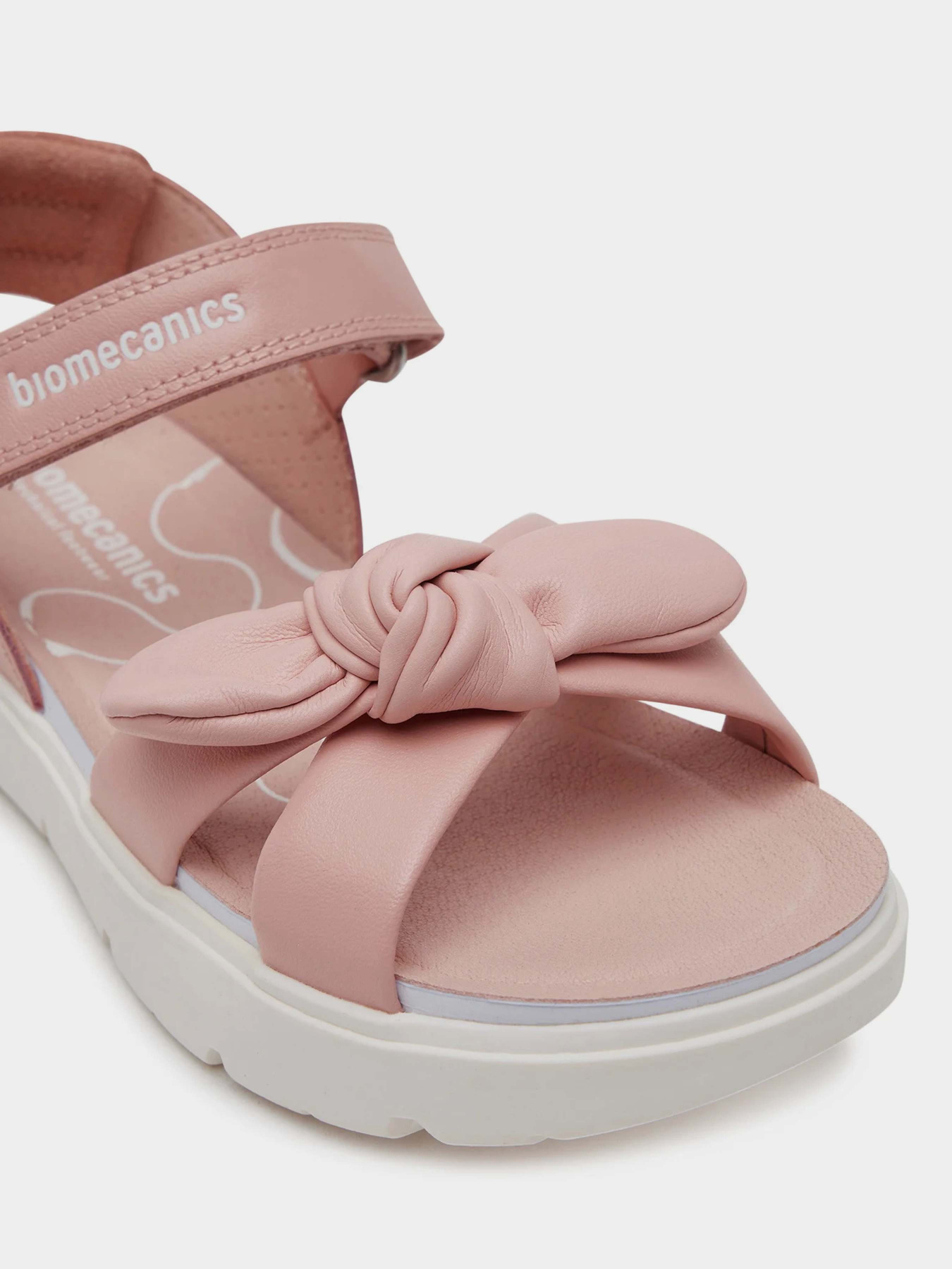 Сандалії Biomecanics модель 252225-A043 Фото