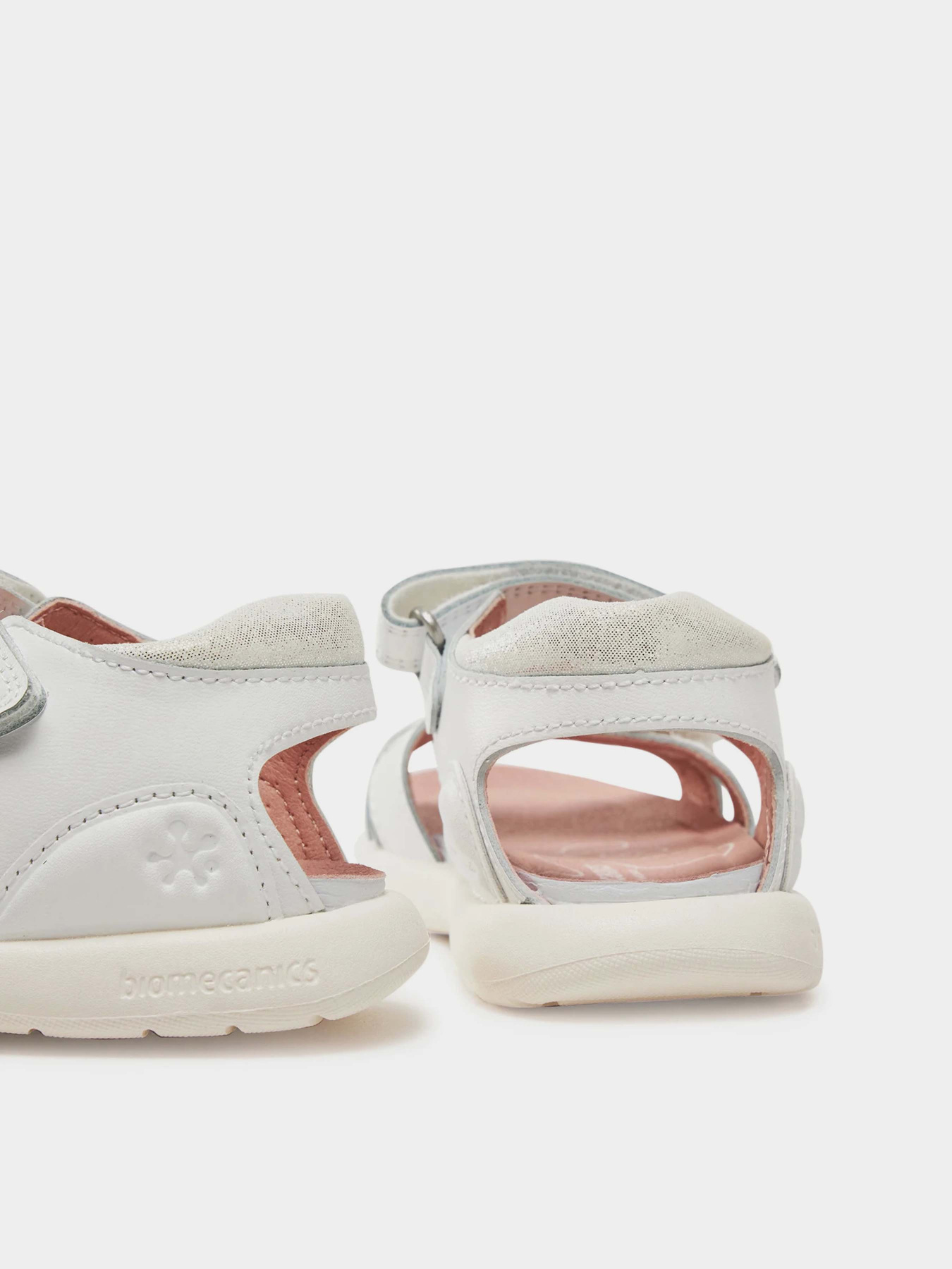 Сандалії Biomecanics модель 252244-B050 Фото