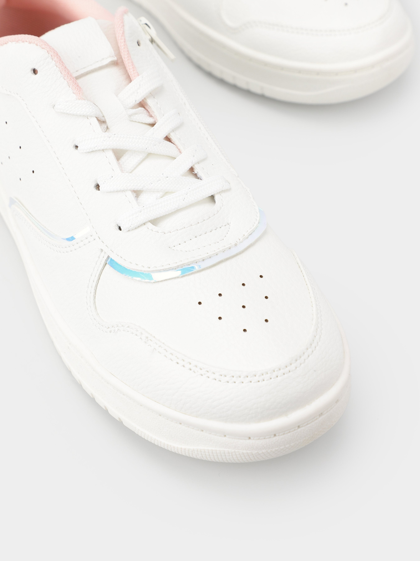 Кроссовки Braska модель 560110 Фото