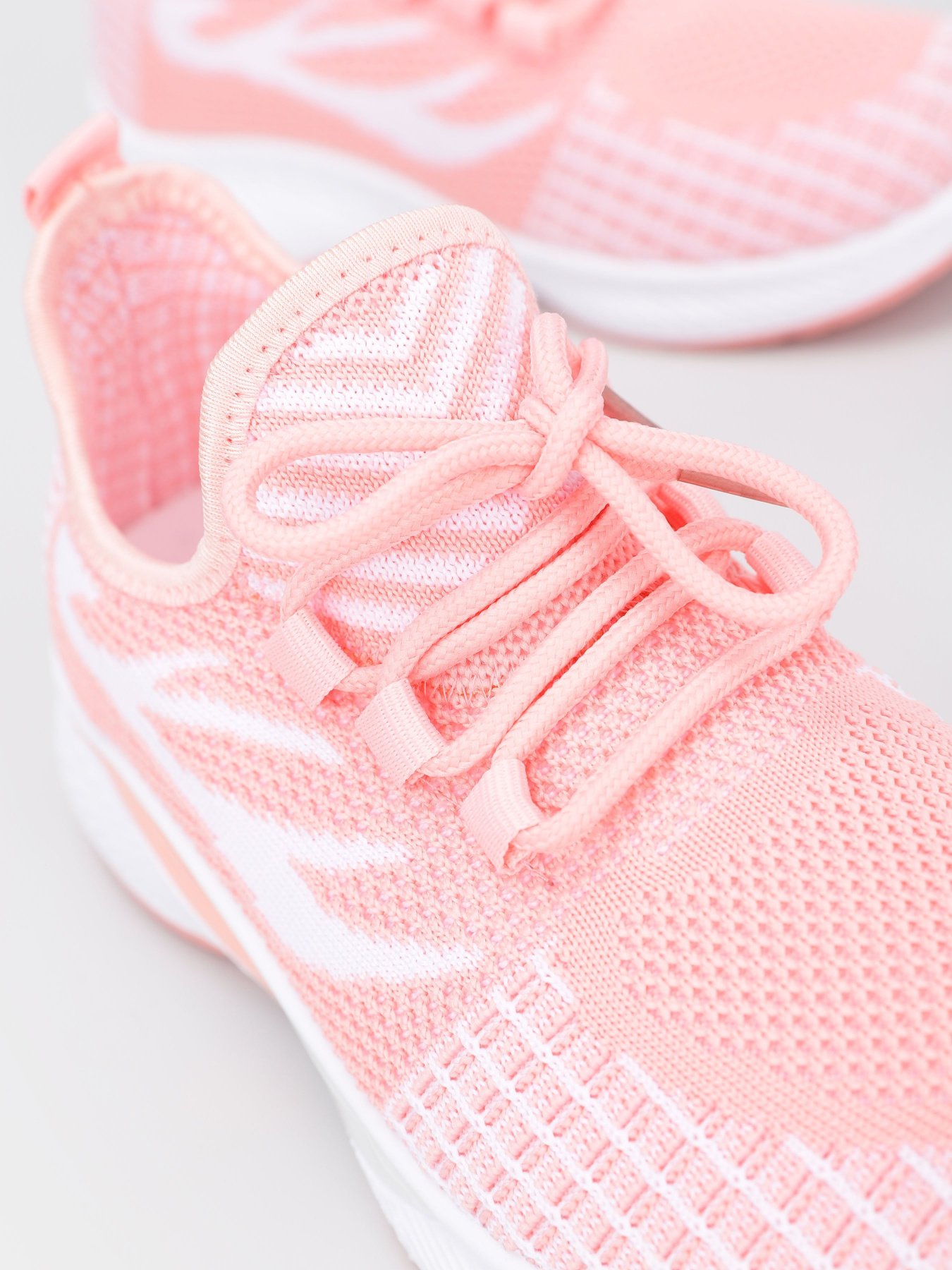 Кроссовки Braska модель 834-2025/318 Фото