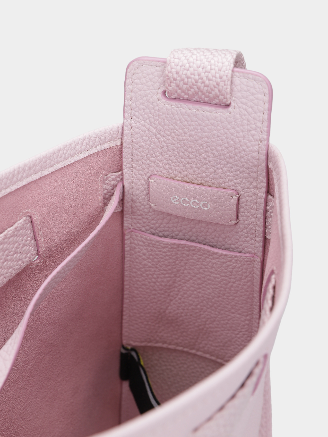 Кросс-боди ECCO Sail S Pebbled Leather модель 910794690793 Фото