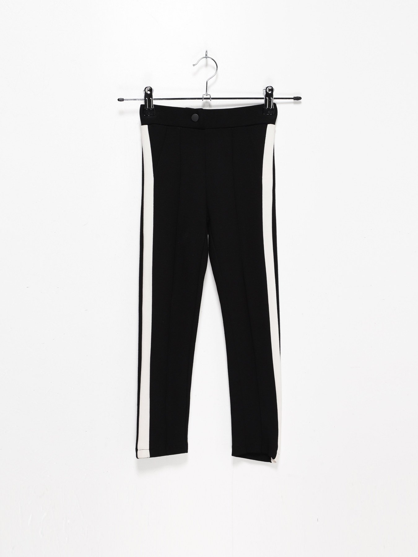 Повсякденні штани ZARA модель 5584/700/8000_чорний з білим Фото