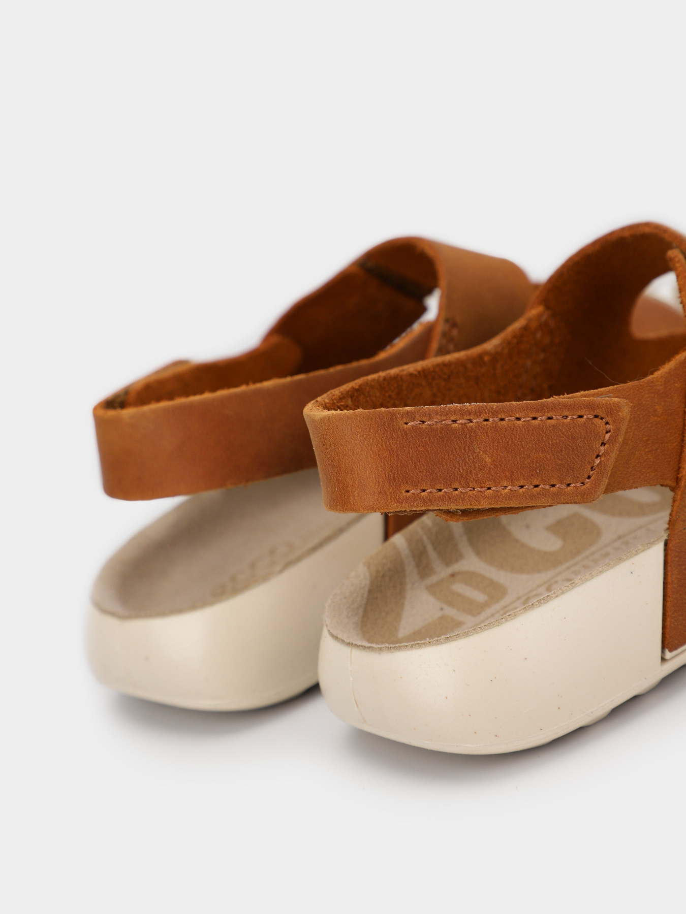 Сандалії ECCO Cozmo модель 70340102112 Фото