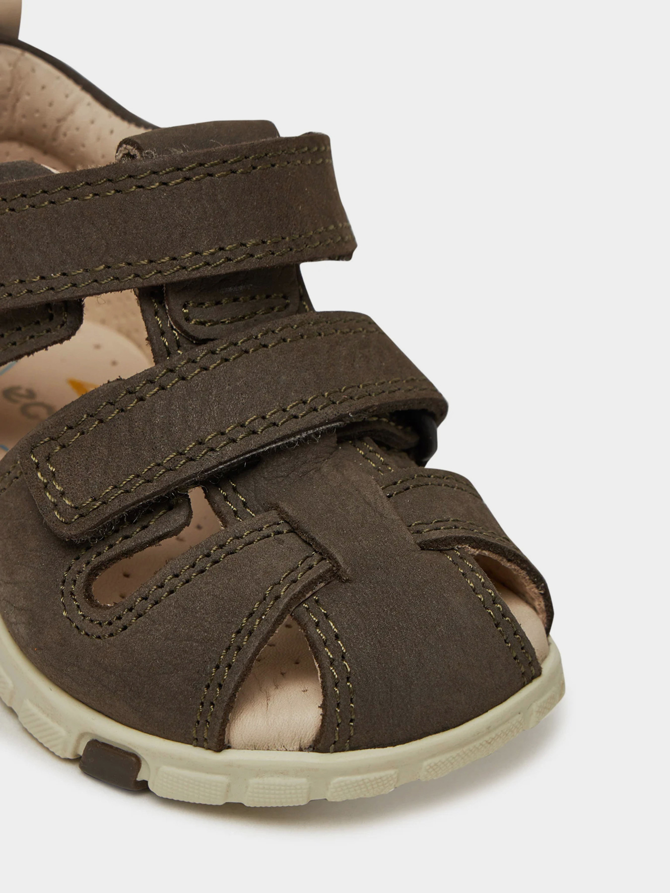 ECCO модель 76113102543 Фото