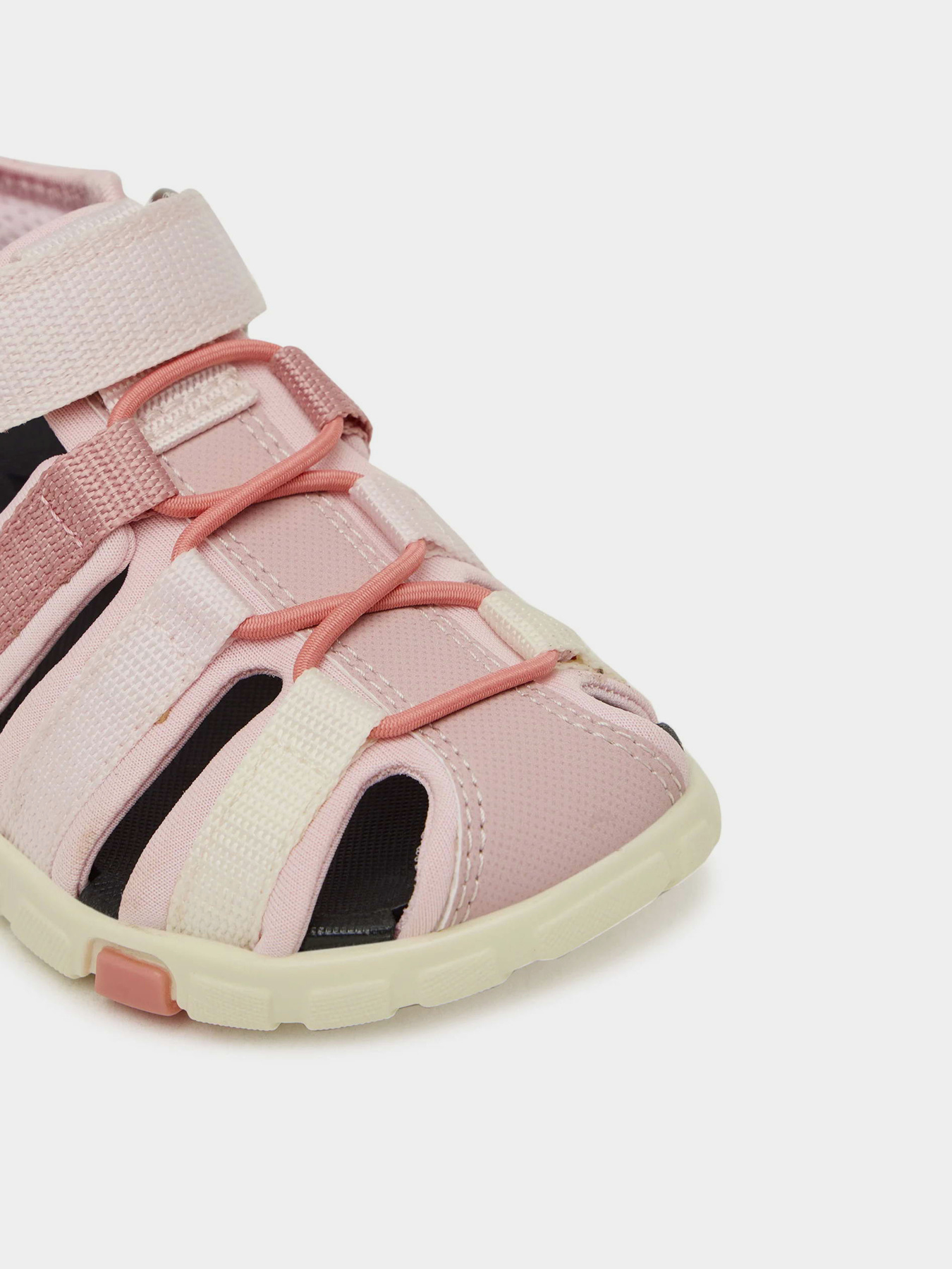 ECCO модель 76116110420 Фото