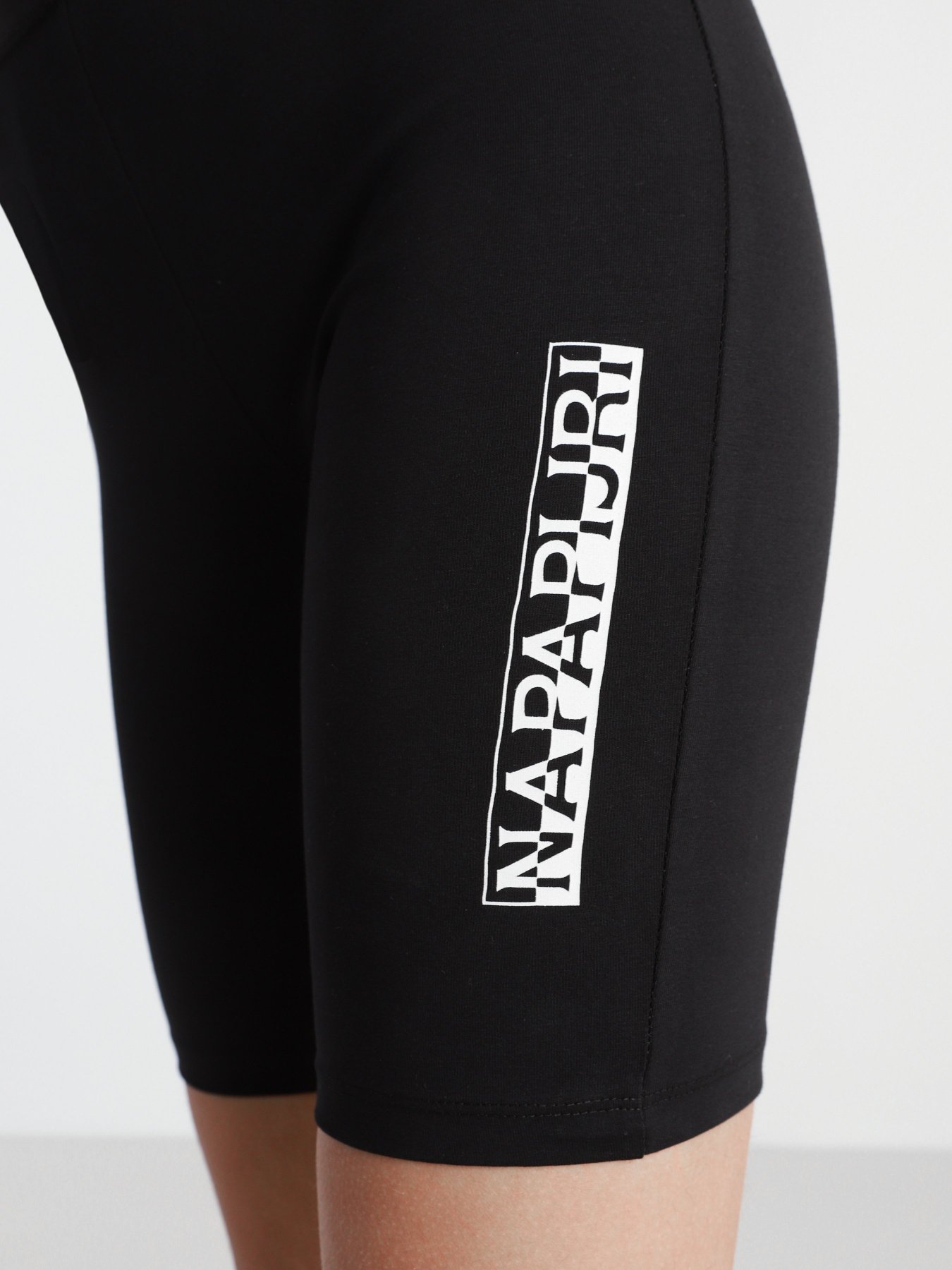 Шорти Napapijri N-BOX модель NP0A4F550411 Фото